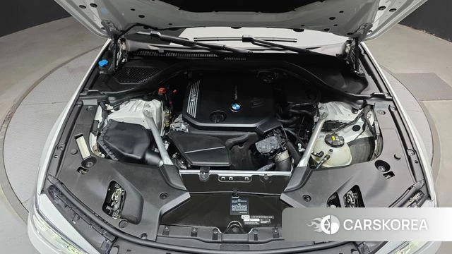 BMW 5 Series (G30) id 4632784 из Кореи 31