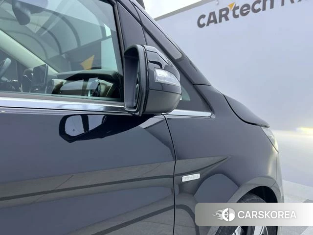 Mercedes-Benz V-class id 4307563 из Китая 27
