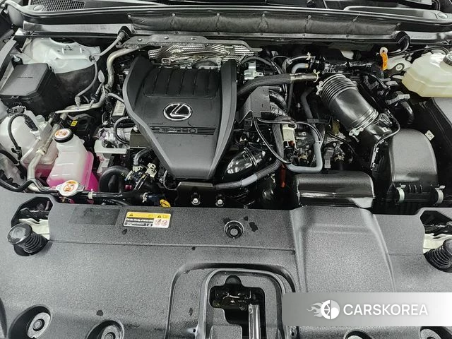 Lexus RX500h 5th generation id 4468576 из Кореи 16