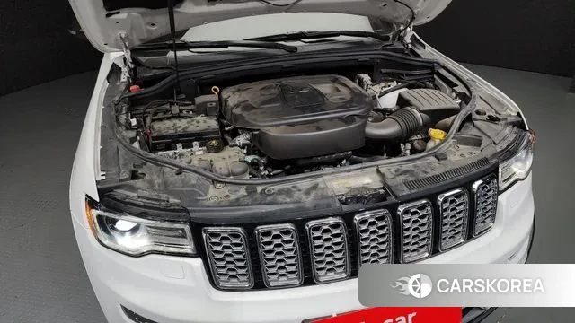 Jeep Grand Cherokee id 3187510 из Кореи 16