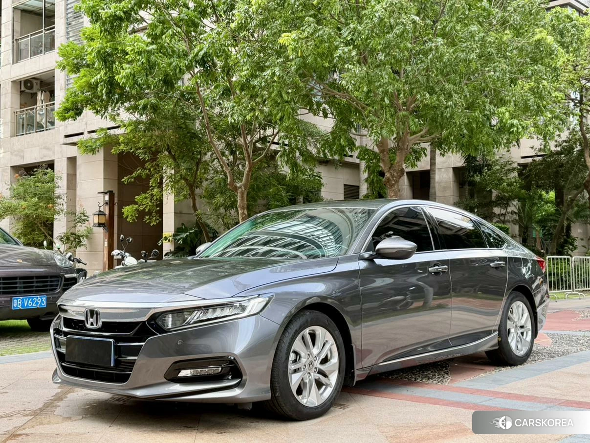 Honda Accord id 4486438 из Китая 12