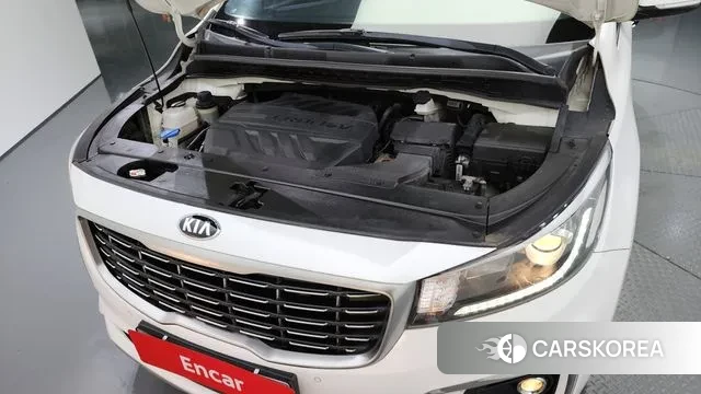 Kia The New Carnival id 2977184 из Кореи 16