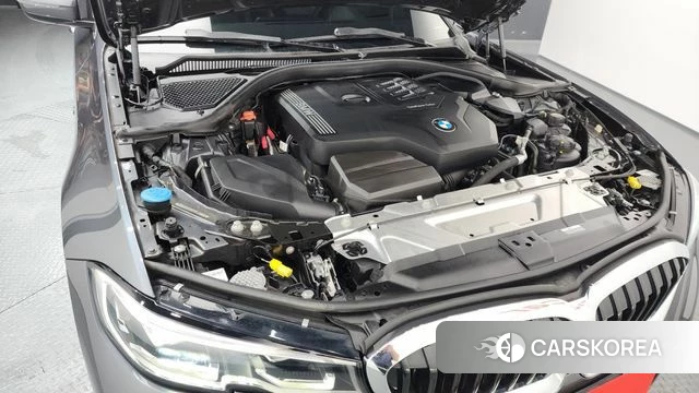 BMW 3 Series (G20) id 4573287 из Кореи 30