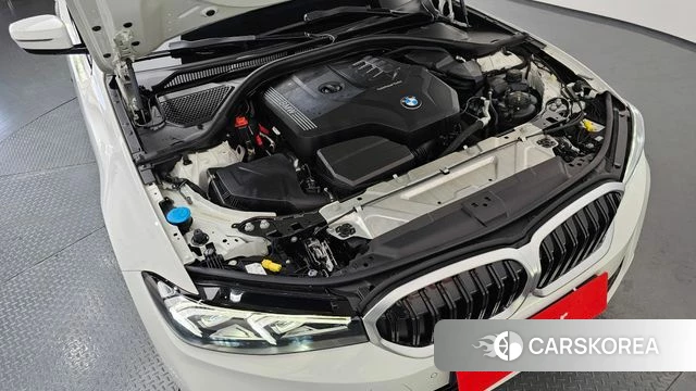 BMW 3 Series (G20) id 4292397 из Кореи 32