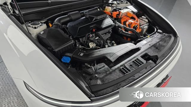 Hyundai Grandeur Hybrid (GN7) id 3792906 из Кореи 16