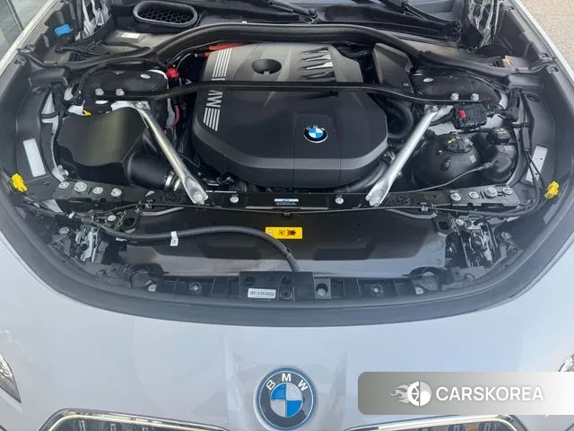 BMW 7 Series (G70) id 3382809 из Кореи 16