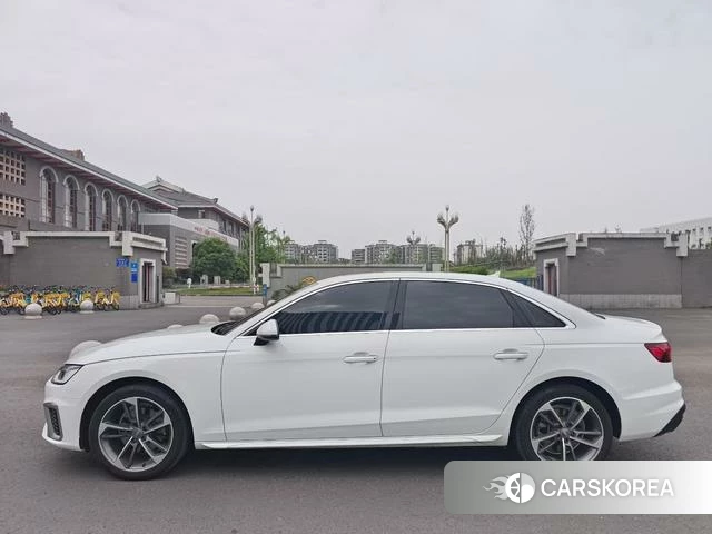 Audi A4L 2021 Белый из Китая, фото 6
