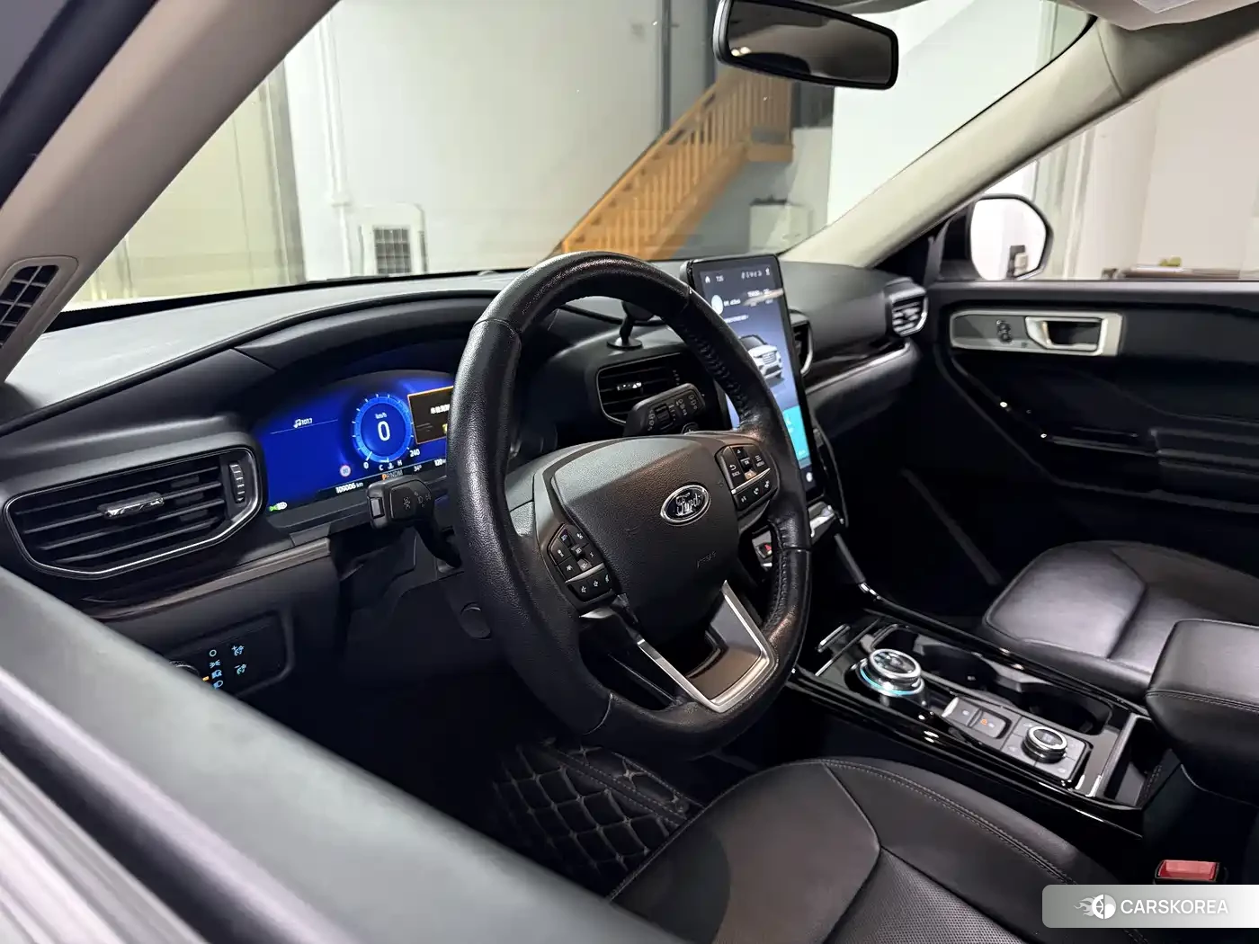 Ford Explorer id 4570609 из Китая 14