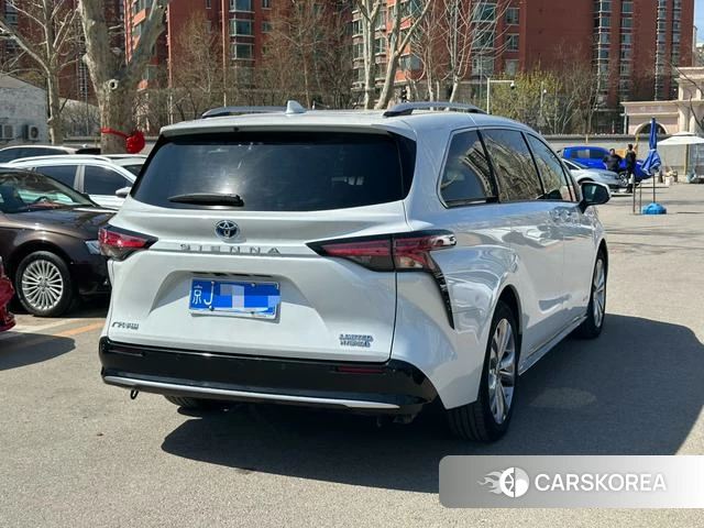 Toyota Saina id 4235045 из Китая 22