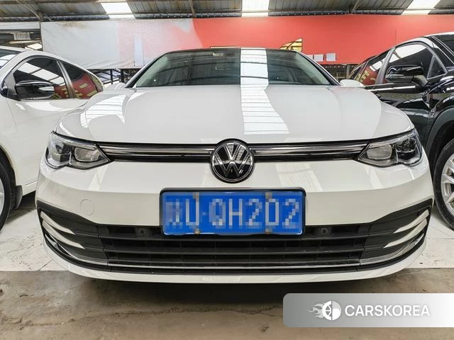 Volkswagen Golf 2021 Белый из Китая, фото 6
