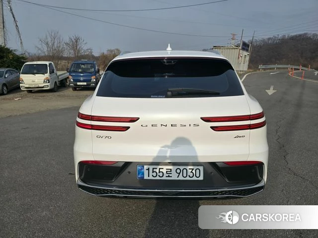 Genesis GV70 id 3831209 из Кореи 16