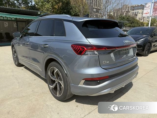 Audi Q4 e-tron 2023 Синий из Китая, фото 6