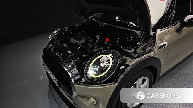 Mini Cooper D id 2971254 из Кореи 16