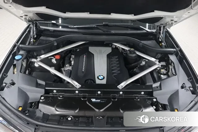 BMW X7 (G07) id 3676923 из Кореи 16