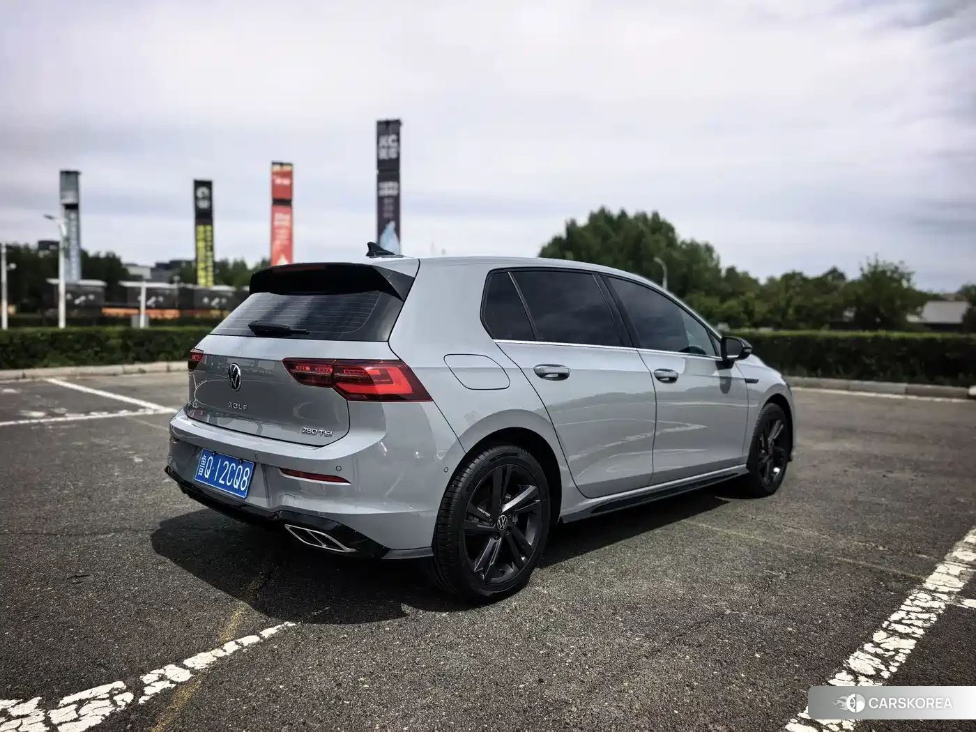 Volkswagen Golf id 4681137 из Китая 22
