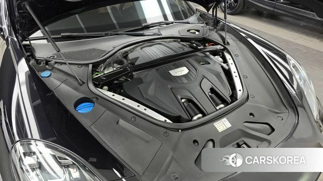 Porsche Panamera (971) id 4384885 из Кореи 16