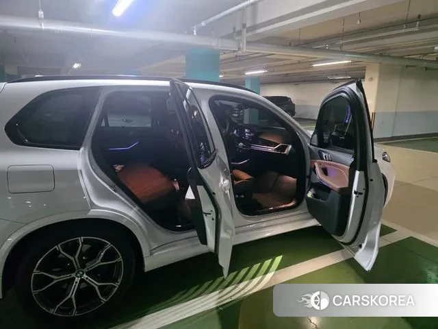 BMW X5 (G05) id 3377198 из Кореи 8