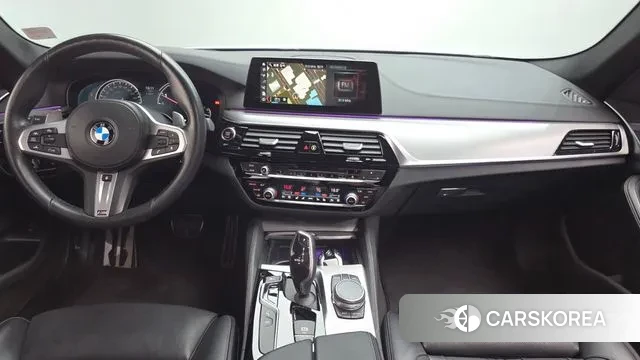 BMW 5 Series (G30) id 3423350 из Кореи 16