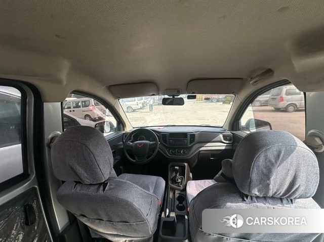 Wuling Automobile Wuling Hongguang V 2023 Серебристо-серый из Китая, фото 6