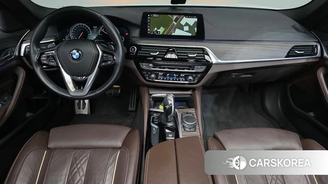 BMW 5 Series (G30) id 3867568 из Кореи 16