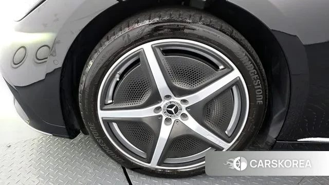 Mercedes-Benz EQE V295 id 3457778 из Кореи 16