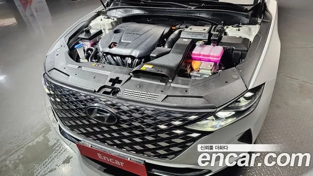 Hyundai The New Grandeur IG Hybrid id 2935212 из Кореи 16