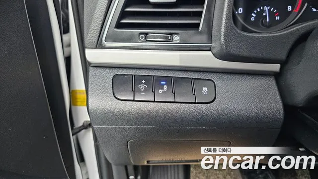 Hyundai Avante AD id 2542856 из Кореи 16