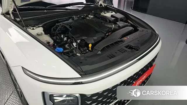 Hyundai Grandeur (GN7) id 3011344 из Кореи 16