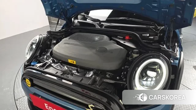 Mini Cooper Electric id 2915123 из Кореи 16