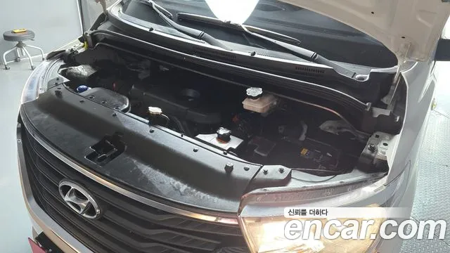 Hyundai The New Grand Starex id 2486980 из Кореи 16