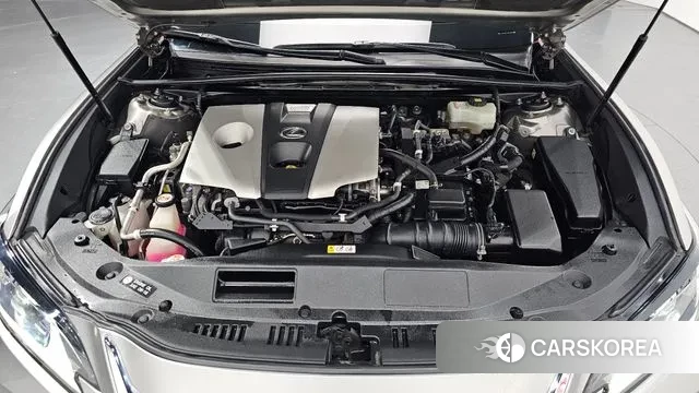 Lexus ES300h 7th generation id 3520358 из Кореи 16