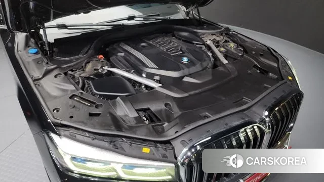 BMW 7 Series (G11) id 3514225 из Кореи 16