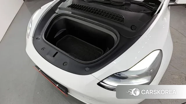 Tesla Model Y id 3696334 из Кореи 16