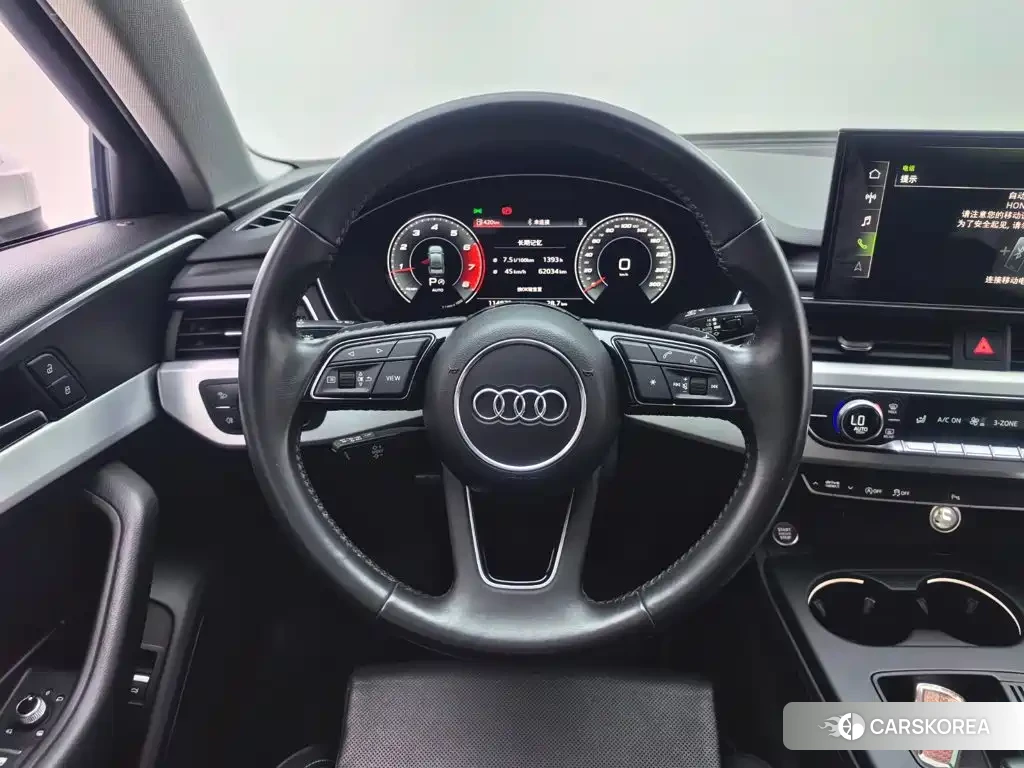Audi A4L id 4606840 из Китая 21