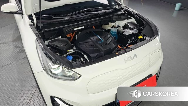 Kia Niro Plus id 4592345 из Кореи 16