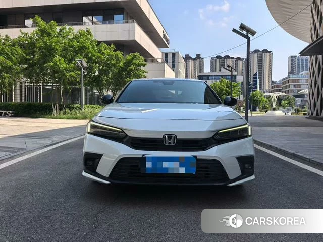 Honda Civic 2023 Белый из Китая, фото 6