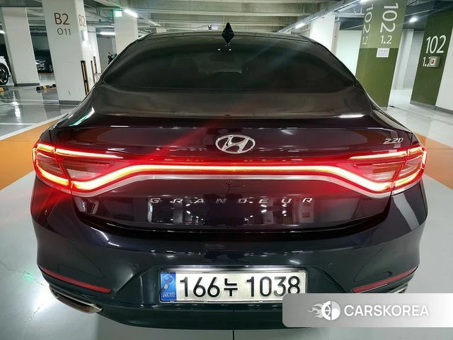 Hyundai Grandeur IG id 4180669 из Кореи 16
