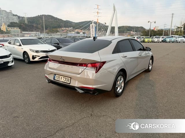 Hyundai Avante (CN7) id 3910859 из Кореи 8