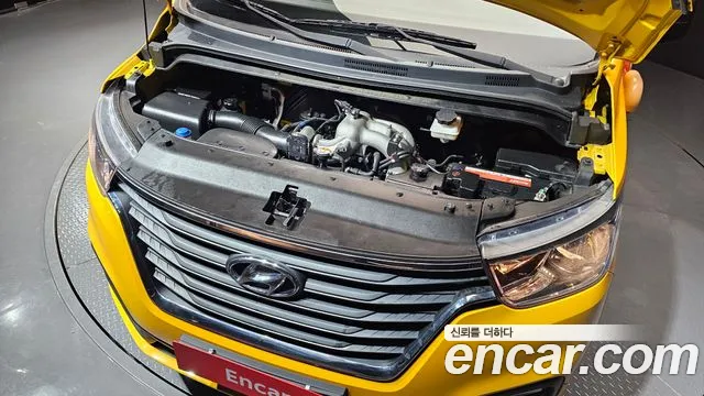 Hyundai The New Grand Starex id 2439771 из Кореи 16