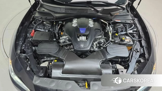 Maserati Ghibli id 4672387 из Кореи 27