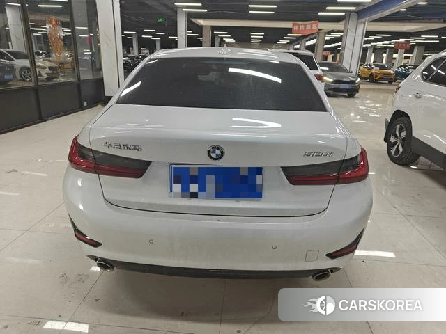 BMW 3 series id 4278856 из Китая 10