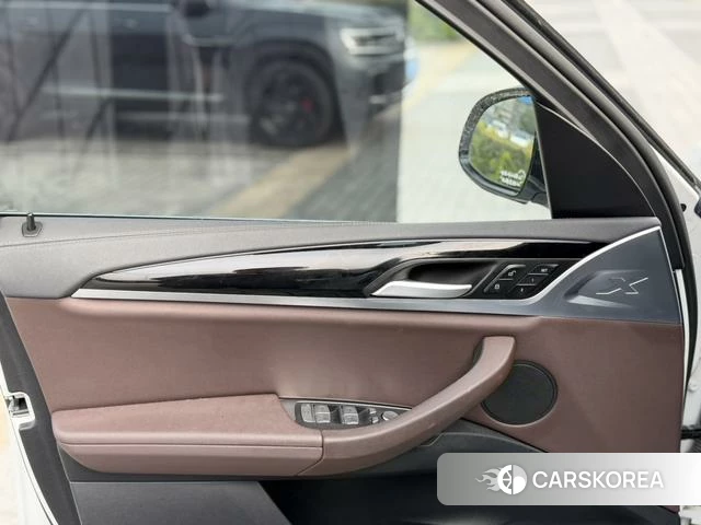 BMW X3 id 4307363 из Китая 11