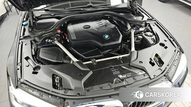 BMW 5 Series (G30) id 3879381 из Кореи 16