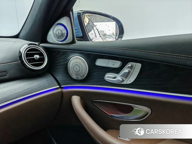 Mercedes-Benz E-class (imported) id 4365662 из Китая 16
