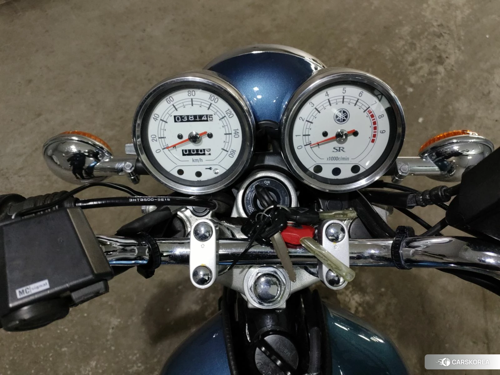 Yamaha SR 400 id 3945810 из Японии 6