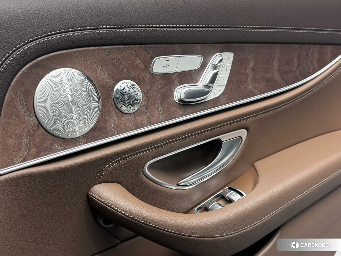 Mercedes-Benz E-class id 4479860 из Китая 19