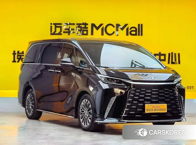 Lexus LM id 4278585 из Китая 13