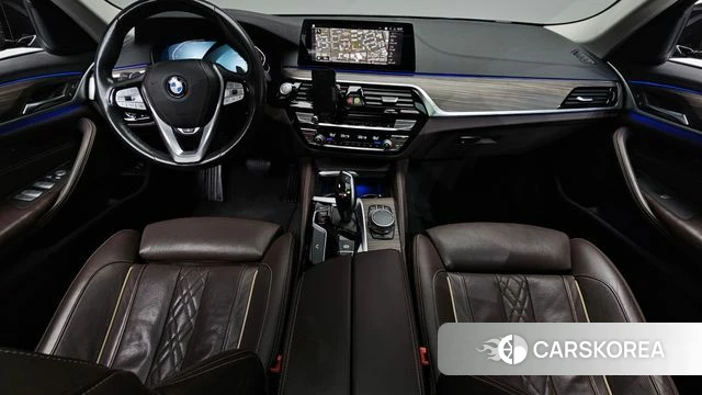 BMW 5 Series (G30) id 4907182 из Кореи 32