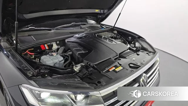 Volkswagen Touareg 3rd generation id 3530202 из Кореи 16