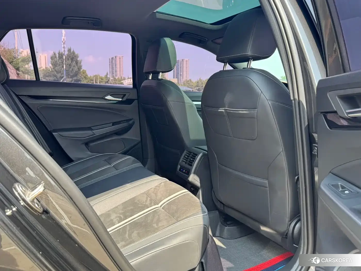 Volkswagen Golf id 4655229 из Китая 10